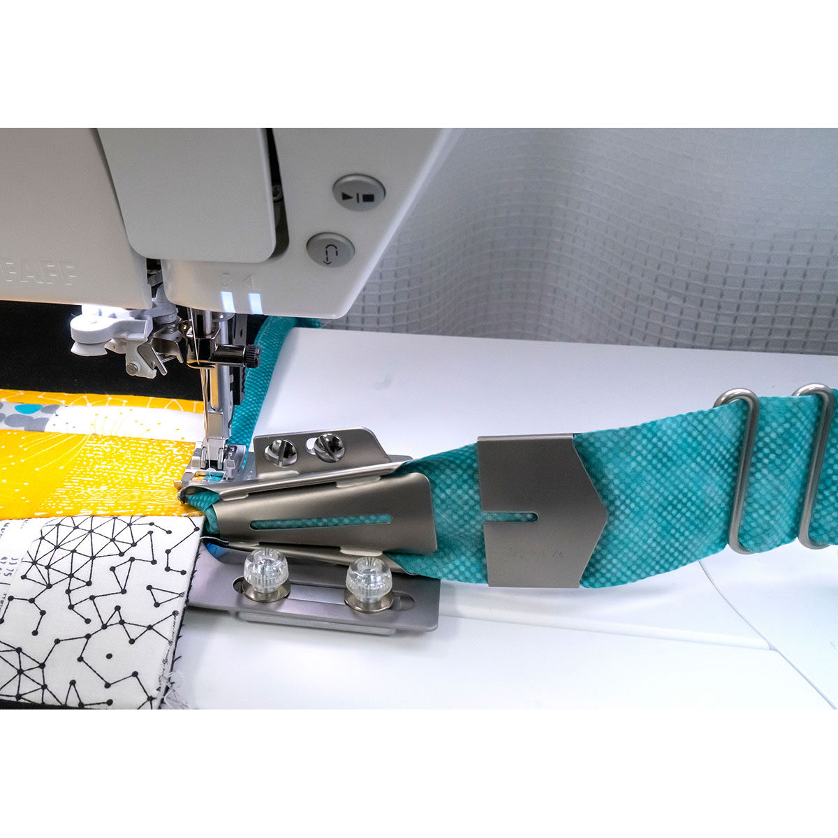 Pfaff Quilt Binding Attachment. (821163096) Sew Essential