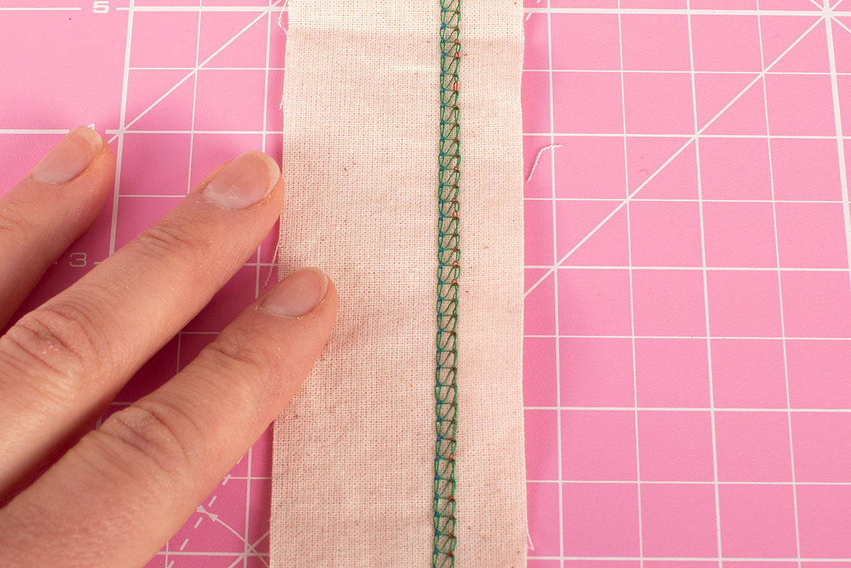 Fast Easy Way to Unpick Overlocker and Coverstich Stitches Sewing Tips, Tutorials, Projects